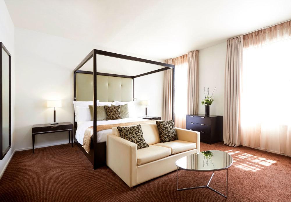 London Marriott Hotel Grosvenor Square Екстер'єр фото