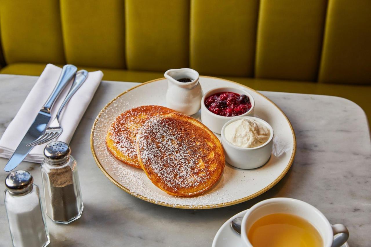 London Marriott Hotel Grosvenor Square Екстер'єр фото