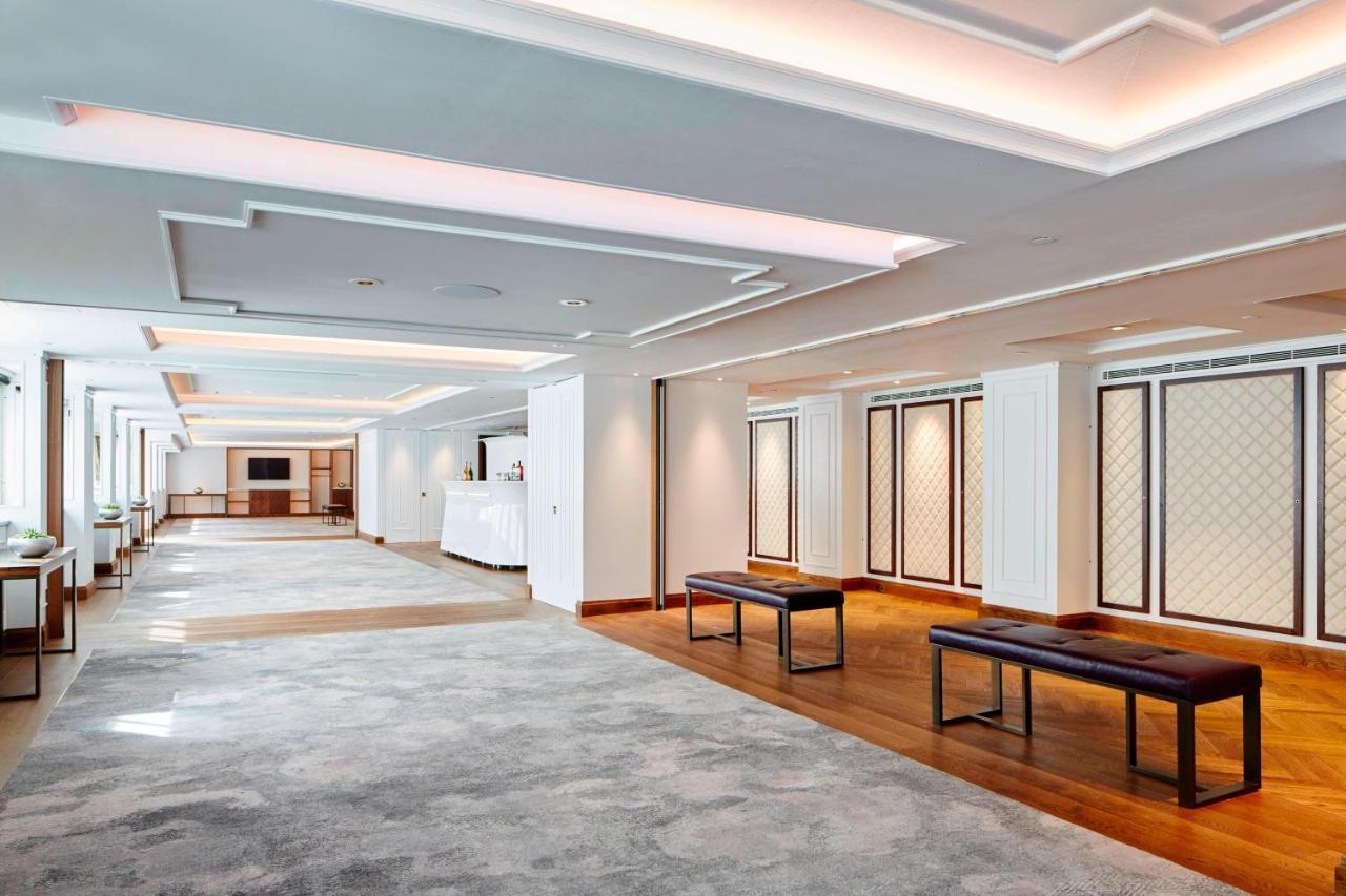 London Marriott Hotel Grosvenor Square Екстер'єр фото